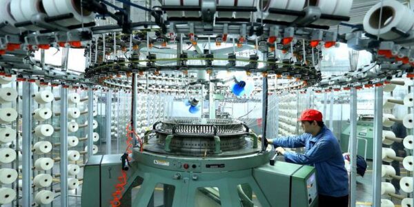 (Multimedia) Ampliación: Descenso en precios a puerta de fábrica en China se atenúa en diciembre 13 10 1 4