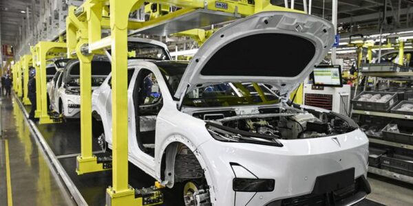 Mercado automotor de China mantiene fuerte crecimiento en enero-mayo 13 10 3