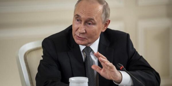 Putin: Moscú mantendrá límites de armas nucleares durante un año tras la expiración de Nuevo START 14 102 2