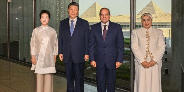 (Multimedia) Canciller chino dice que histórica visita de Xi resalta naturaleza estratégica, líder y ejemplar de lazos China-Egipto 20 11 1 11