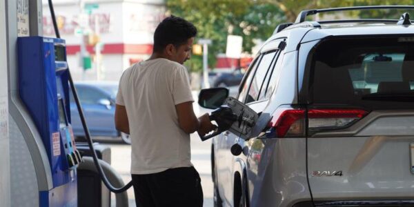 (Multimedia) Reserva Estratégica de Petróleo de EE. UU. cae por debajo de 300 millones de barriles, mínimo en 43 años 14 11 4 10