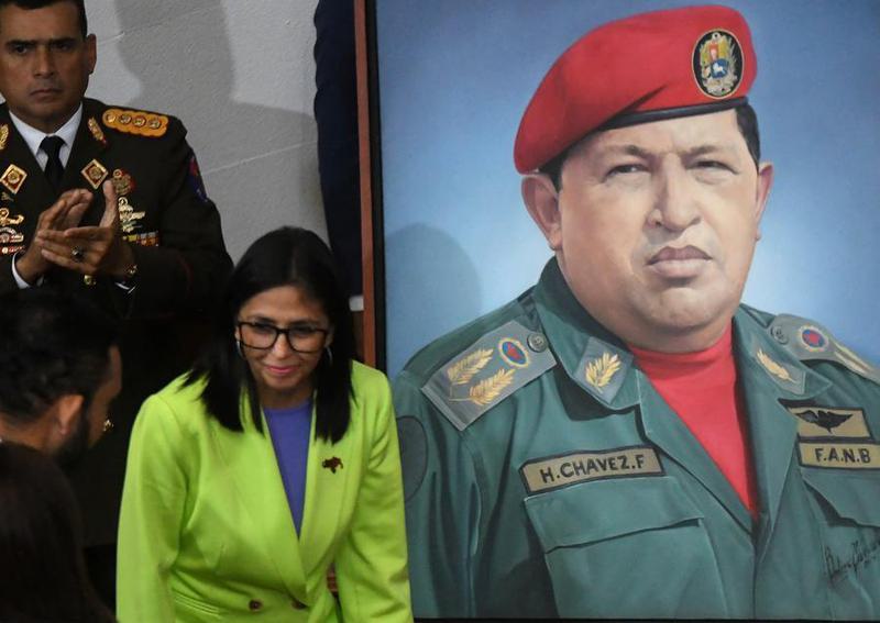 (Multimedia) Diferencias con EEUU serán resueltas por vía diplomática, afirma presidenta encargada de Venezuela 1 12 6 2