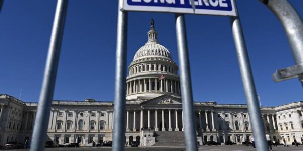 (Multimedia) Administración Trump congela 2.100 millones de dólares en proyectos de infraestructura para Chicago 13 15 11