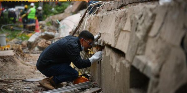 (Multimedia) México repatria a 36 connacionales tras sismo en Colombia 10 15 4 9