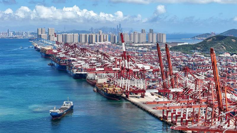 (Multimedia) Ampliación: Comercio China-ASEAN supera por primera vez el billón de dólares en 2025 1 16 23