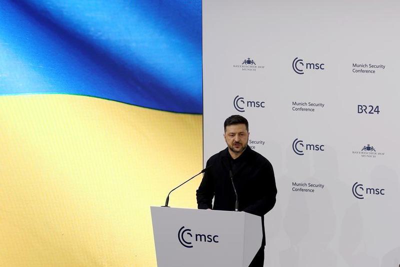 (Multimedia) Zelensky describe negociaciones con enviados de EE. UU. como "muy sustanciales" 1 20 1 13