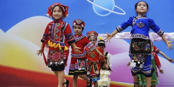 China presenta iniciativa para salvaguardar información personal de menores 11 27 1