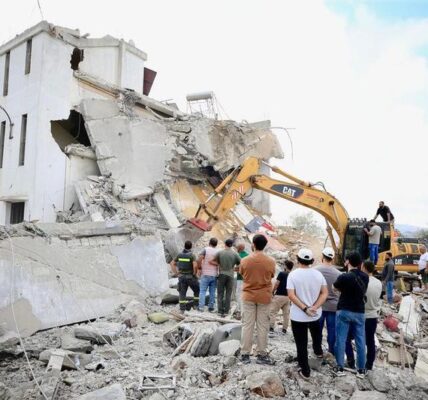 (Multimedia) Ataques israelíes dejan 11 muertos y cinco heridos en sur del Líbano 2 28 17