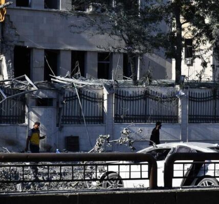 (Multimedia) Jefe del Mossad y canciller sirio conversan sobre ataque israelí contra Siria 2 29 1 9