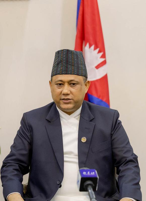 (Multimedia) Entrevista: Datos compartidos por China ayudan a respuesta de Nepal ante desastre, afirma canciller nepalí 3 3 2 12