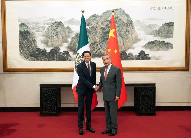 (Multimedia) Máximo diplomático de China sostiene conversaciones con secretario de Relaciones Exteriores mexicano 2 34 12