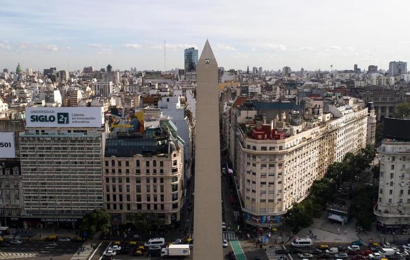 Docentes de Argentina realizan paro nacional en demanda de mejoras salariales 1 54 8