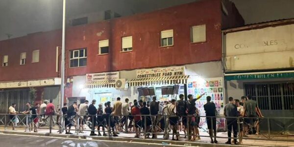 España reporta regreso de la mayoría de migrantes desde Ceuta a Marruecos 14 63 7
