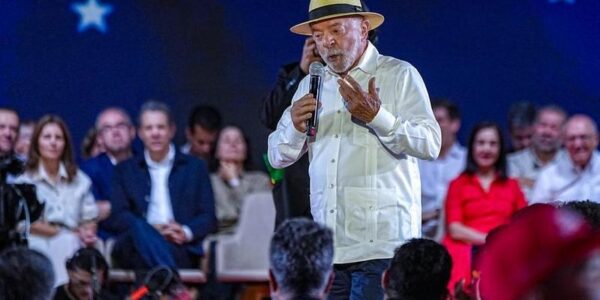 Lula dice que las relaciones en América Latina deben guiarse por intereses de Estado y no por ideología política 16 65 7