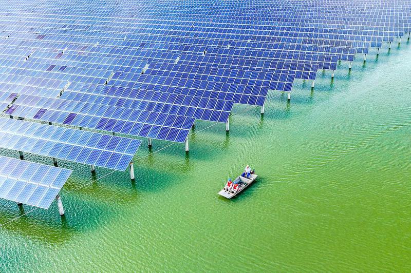 (Multimedia) Capacidad fotovoltaica de China supera por primera vez a energía eléctrica a base de carbón 1 7 21