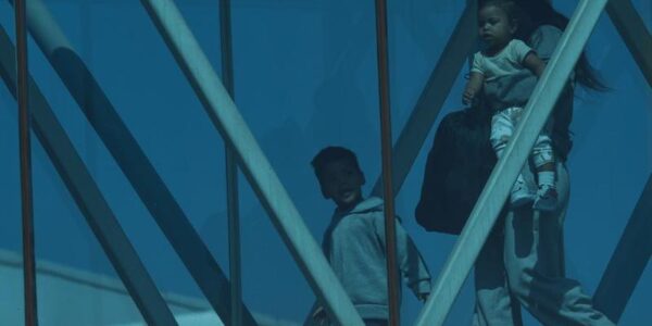 Venezuela recibe a 203 connacionales deportados desde EE. UU. 15 75 2