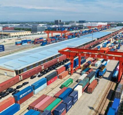 (Multimedia) Observatorio Económico: Economía china resiste presiones de julio gracias al fortalecimiento de nuevos motores de crecimiento 2 8 5 11