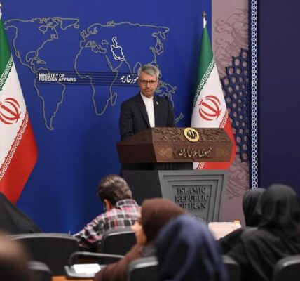 (Multimedia) Irán condena apoyo de la UE a operación económica de EE. UU. contra su país 2 9 23