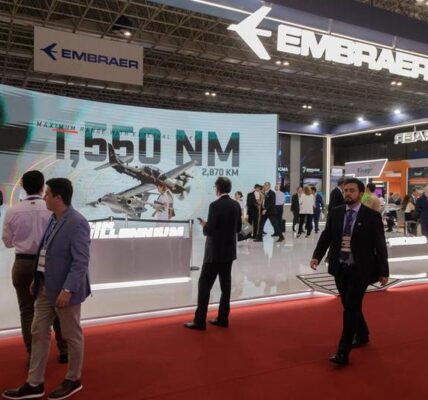 Brasileña Embraer bate récord de ingresos impulsado por aviones de Defensa 3 101 4