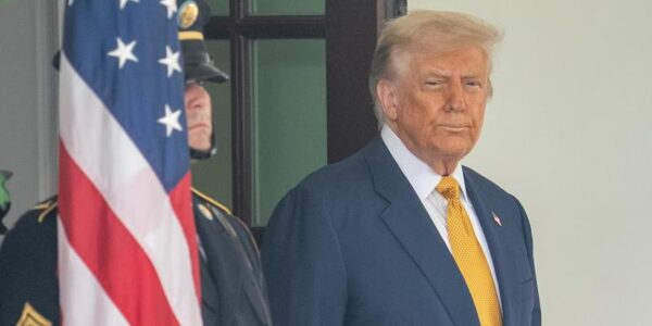 (Multimedia) Miembros de agencias científicas de EE. UU. protestan contra políticas científicas de Administración Trump 12 12 9