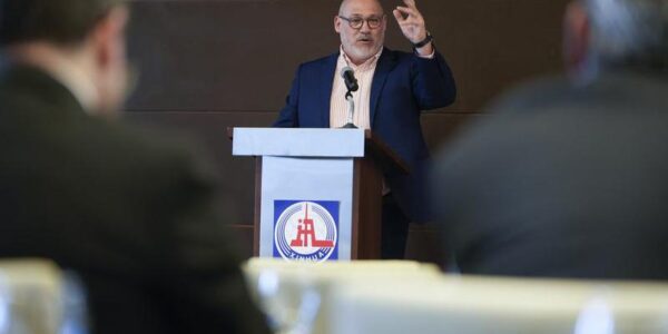 (Multimedia) Entrevista: Expansión de BRICS ofrece oportunidad histórica para el Sur Global, afirma director de diario uruguayo 14 20 7