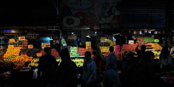 (Multimedia) Ministerio de Hacienda prevé crecimiento de 2,5% de economía chilena en 2025 11 24 8