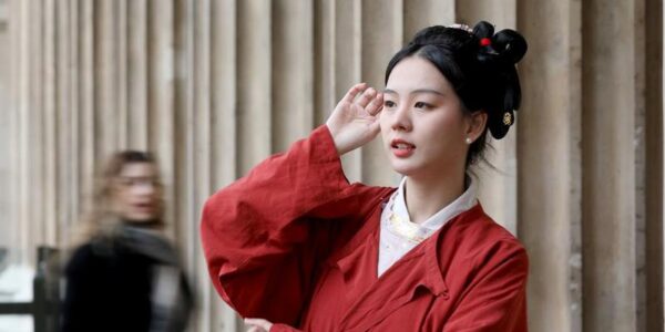 (Multimedia) Entrevista: Director del Museo Británico prevé una cooperación más profunda con China 11 10 11