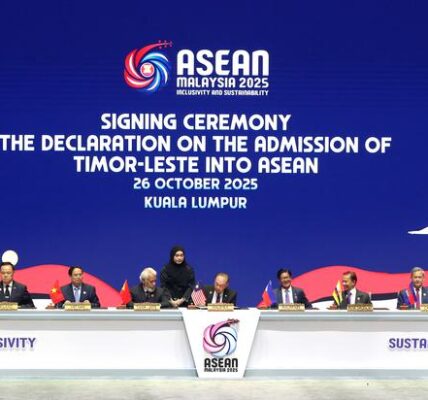 (Multimídia) Timor-Leste torna-se o 11º membro da ASEAN 5 13 3 2