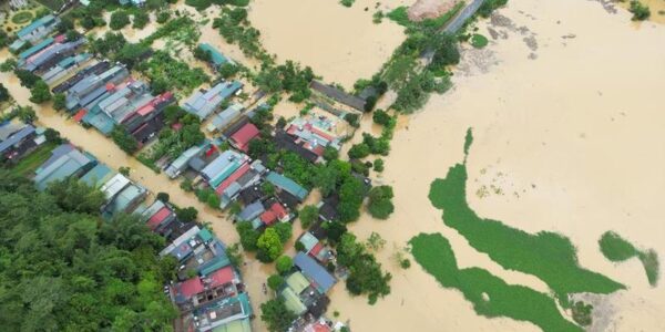 Tifón Bualoi deja 49 muertos en Vietnam 15 142 1