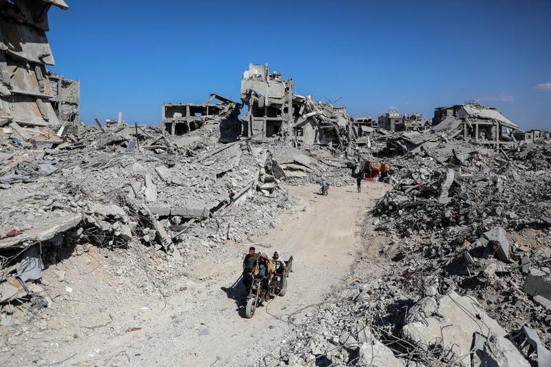 (Multimedia) Israel reanuda alto el fuego en Gaza tras ataques nocturnos que dejaron al menos 100 muertos 1 16 5 4