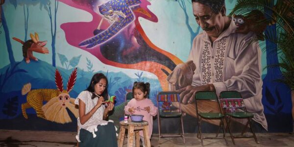 (Multimedia) Especial: Familia de artesanos en sur de México tallan memoria zapoteca en obras que trascienden generaciones y fronteras 16 17 8 1