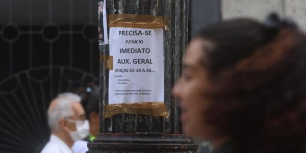 Desempleo en Brasil disminuye al 5,3 % y alcanza mínimo histórico para el trimestre terminado en julio 12 176 4