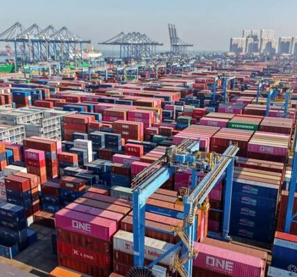 (Multimedia) Reservas de divisas de China aumentan en noviembre 3 20 1 4