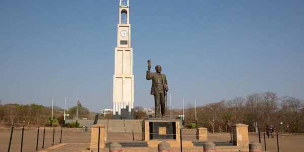 Malawian president issues executive order prohibiting raw mineral exports 16 28 7
