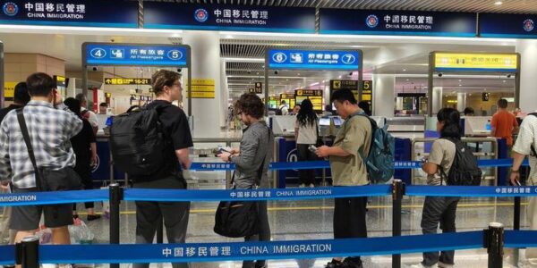 (Multimedia) China mejorará facilidades para visitantes extranjeros, informa ministro de Cultura y Turismo 14 33 9