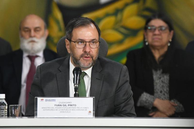 (Multimedia) Canciller venezolano reitera sobre "falsa bandera" de operación de EEUU en el Caribe 1 40 5