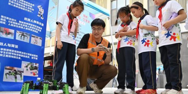 (Multimedia) Especial: Con la formación de 55 millones de talentos, China establece el sistema educativo más grande y de mayor calidad 15 45 4