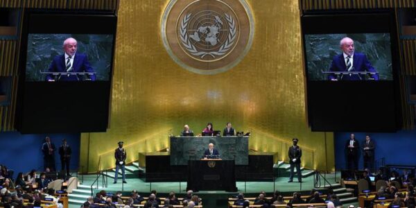 (Multimedia) Lula y Zelensky conversan en Nueva York sobre búsqueda de solución negociada a conflicto en Ucrania 11 5 8 1