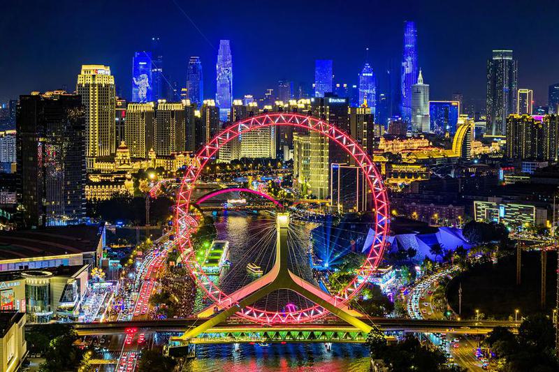 (Multimedia) Entrevista: China avanza hacia la prosperidad común con un modelo de desarrollo inclusivo, afirma académico mexicano 1 7 5 2