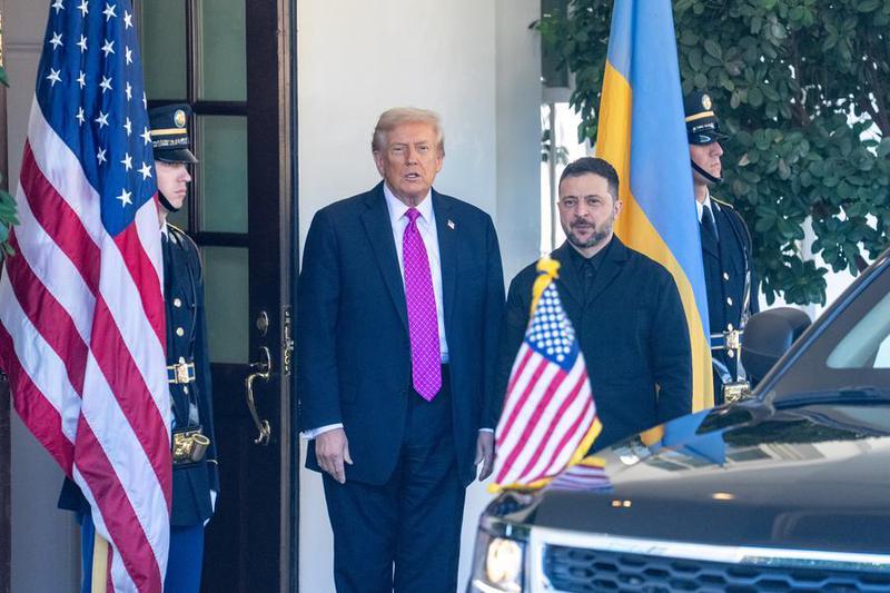 (Multimedia) Negociadores de EE. UU. y Ucrania continúan sus discusiones en Miami 1 8 3 3