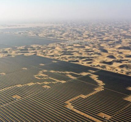 (Multimedia) Tecnología fotovoltaica combate desertificación y genera beneficios ecológicos y económicos en regiones áridas del oeste de China 3 8 5 2