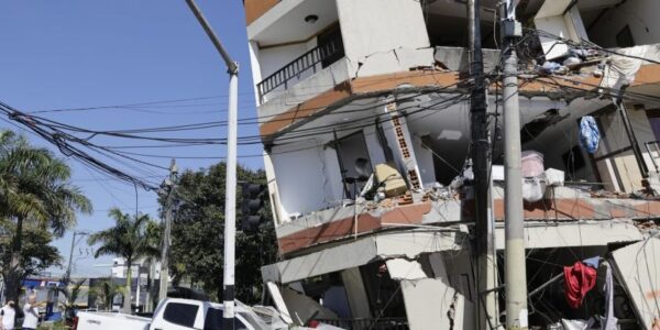México alista el 'Agrupamiento Cali' con 255 militares y rescatistas para brindar ayuda humanitaria a Colombia 11 172e8008c2354977f5efcb81d1aa0ba0b5ca1a58w 13 1000x428