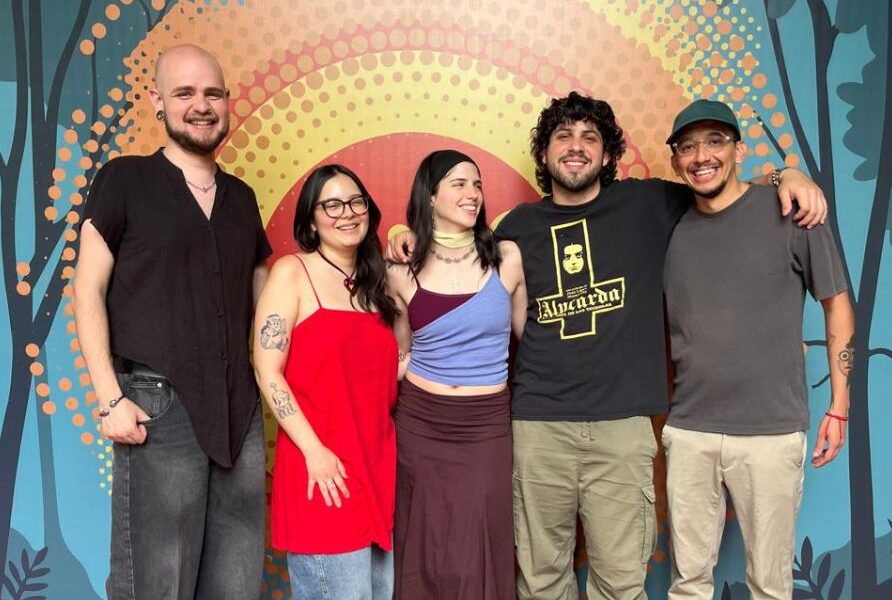 Tinskani tiene estreno exitoso en GIFF, con su choque emocional detrás de la nota roja 1 PHOTO 2026 08 06 12 50 36