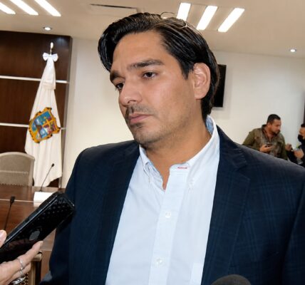 Alcalde de Reynosa admite que conocía irregularidades en la zona de la "mini refinería" desde 2023 2 WhatsApp Image 2026 08 08 at 18.41.56