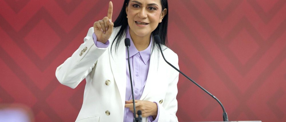 Busca Morena suspender derechos de Nay Salvatori y Grace Palomares por burlas a adultos mayores 1 busca morena suspender derechos nay salvatori grace
