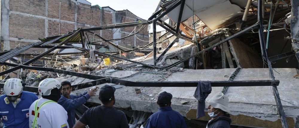 Tragedia en Colombia se incrementa en pocas horas: Suben a 234 los muertos por terremoto de 7.4 1