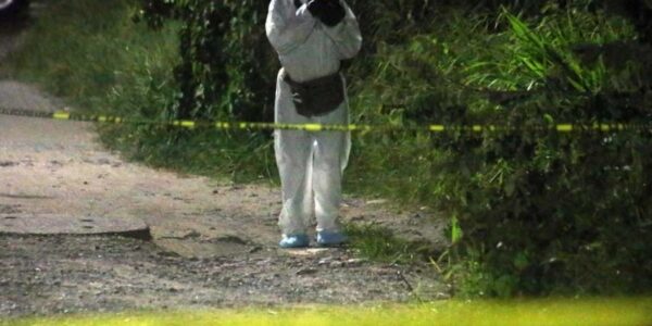 Desplazan criminales a comunidades en Chihuahua con uso de drones y 'tierra quemada tecnológica' 11 escena crimen 1 ix 19 13 1000x428