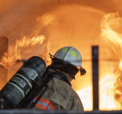 Desaparecen dos trabajadores en Ohio tras explosiones en una empresa de reciclaje industrial 1 f960x540 156198 230273 5050