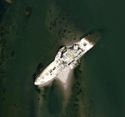 "El Titanic del Sava": barco histórico emerge en Serbia mientras el calor y la falta de lluvia secan los ríos de Europa 4 f960x540 156379 230454 5050
