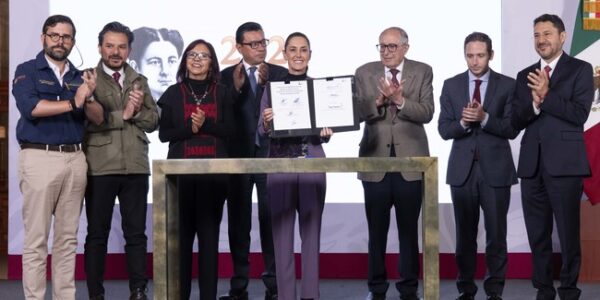 Salud ampliará su cobertura: Sheinbaum anuncia 12 mil 750 nuevos consultorios para 2027 13 post 2026 08 25 Conferencia de prensa matutina Palacio Nacional 15JCRM